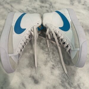 Nike White and Yellow High Top Blazers 7Y